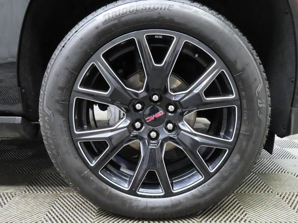 used 2025 GMC Yukon car, priced at $83,497