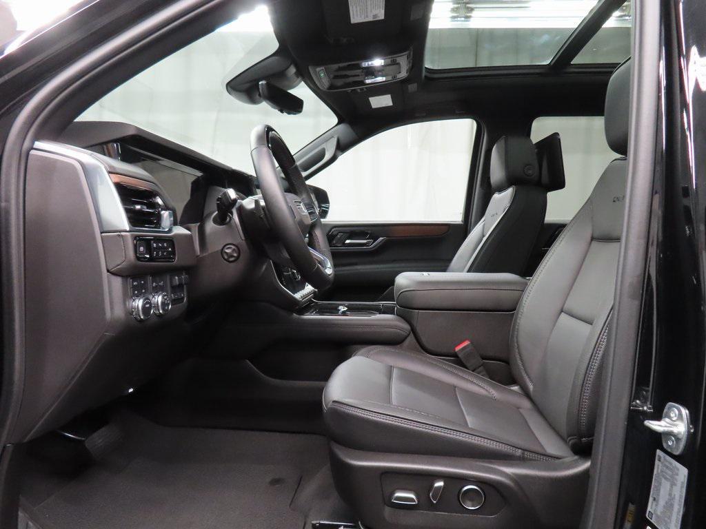 used 2025 GMC Yukon car, priced at $83,497