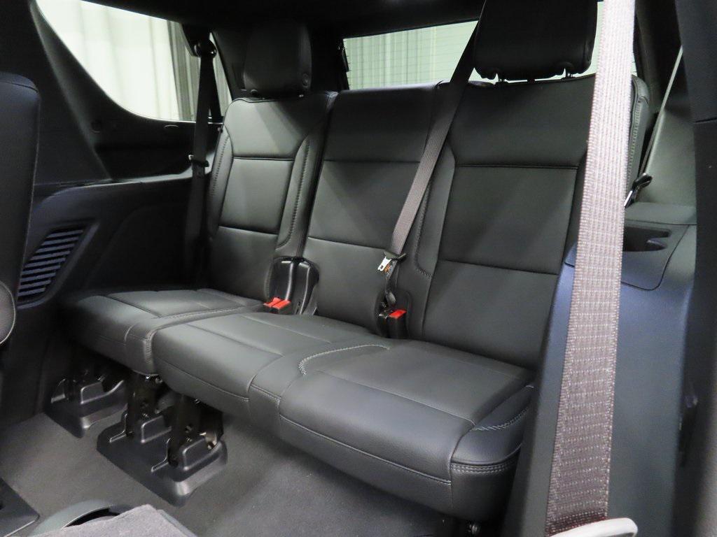 used 2025 GMC Yukon car, priced at $83,497