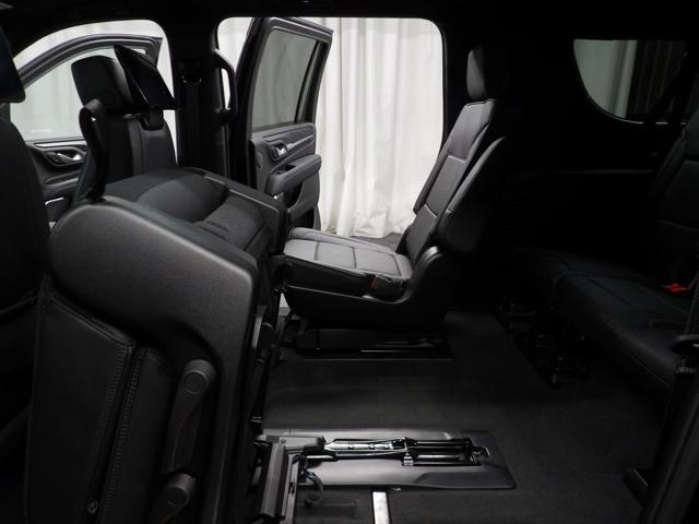 used 2024 GMC Yukon XL car, priced at $86,998