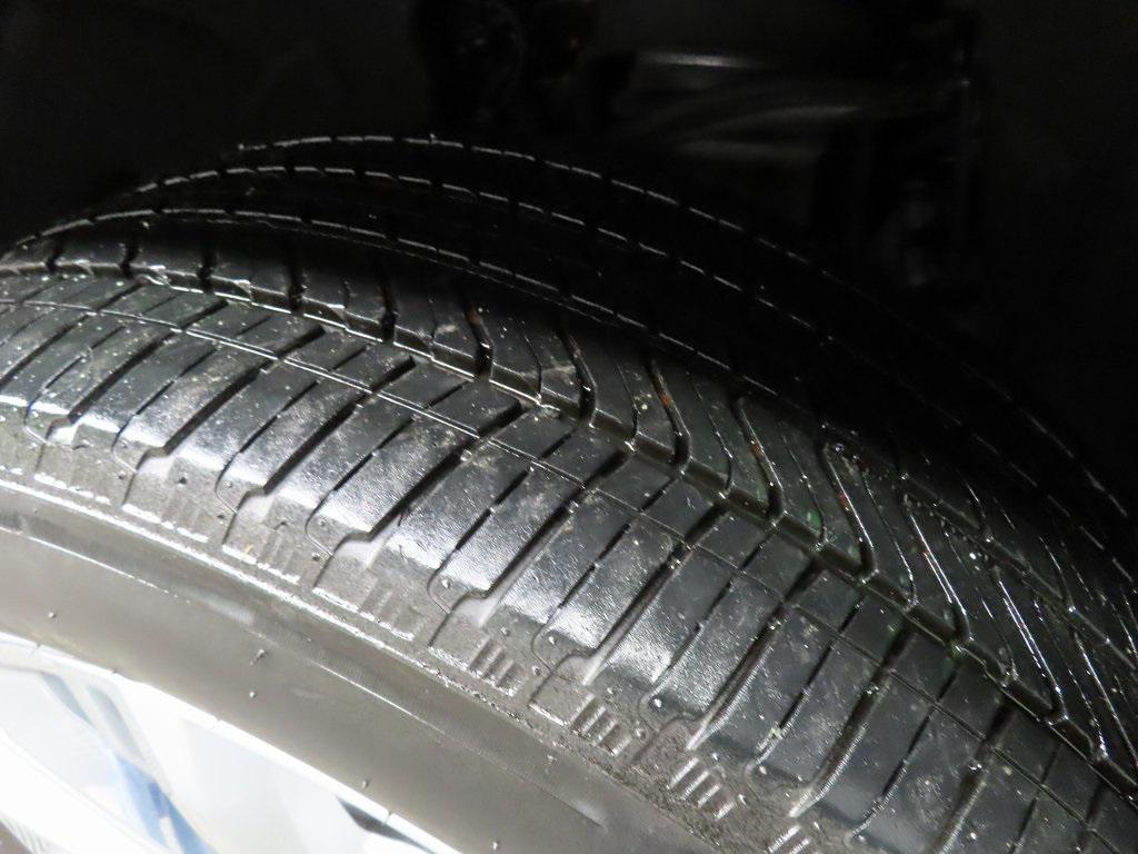 used 2024 Chevrolet Suburban car, priced at $75,997