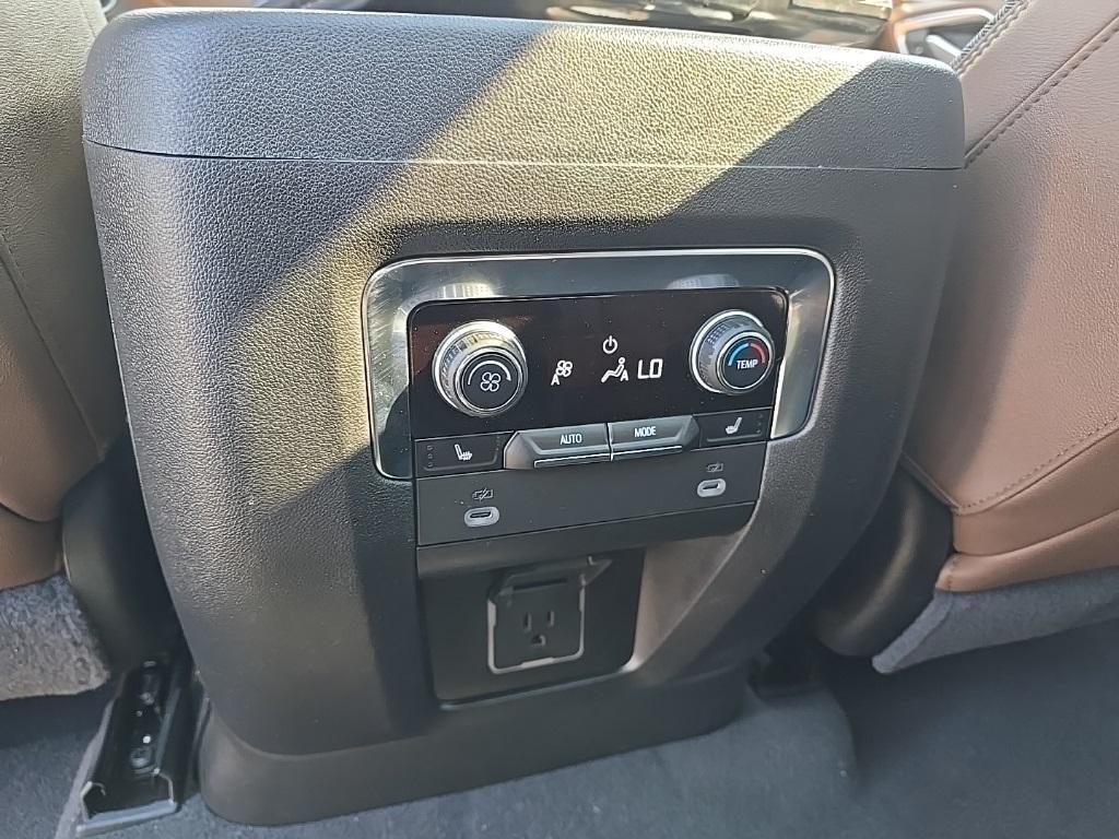 used 2024 Chevrolet Suburban car, priced at $75,997