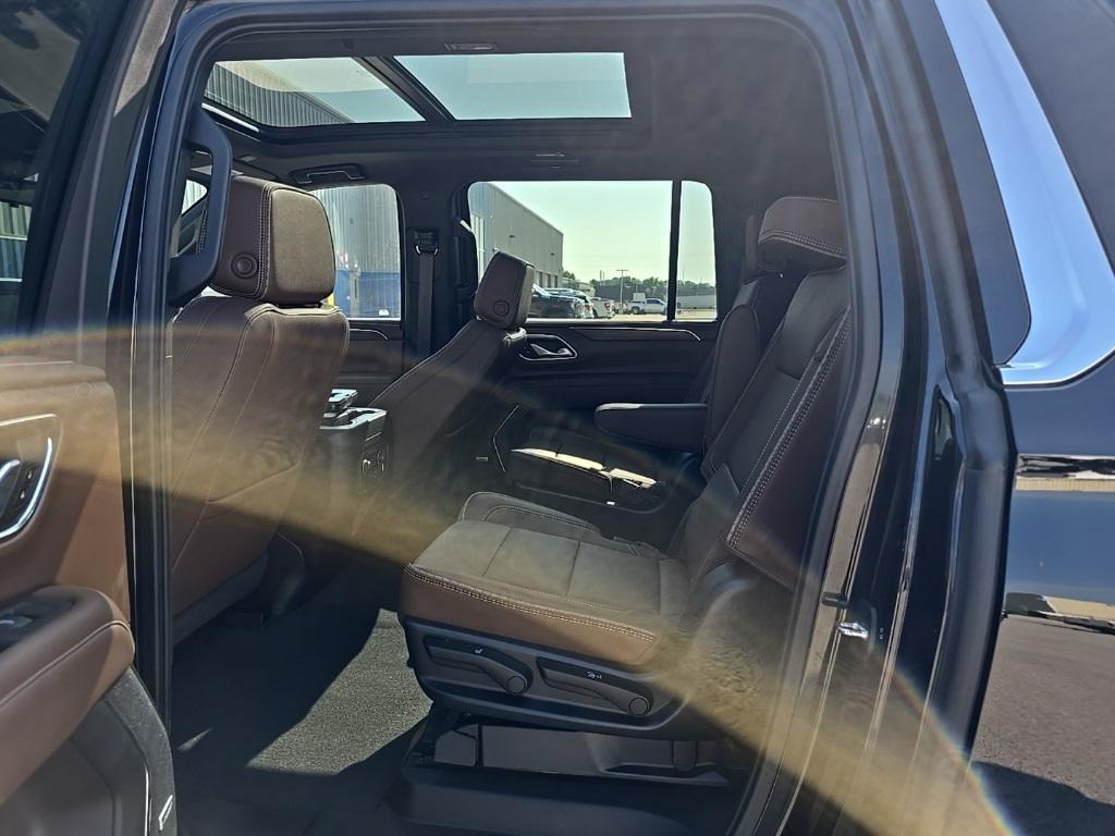 used 2024 Chevrolet Suburban car, priced at $75,997