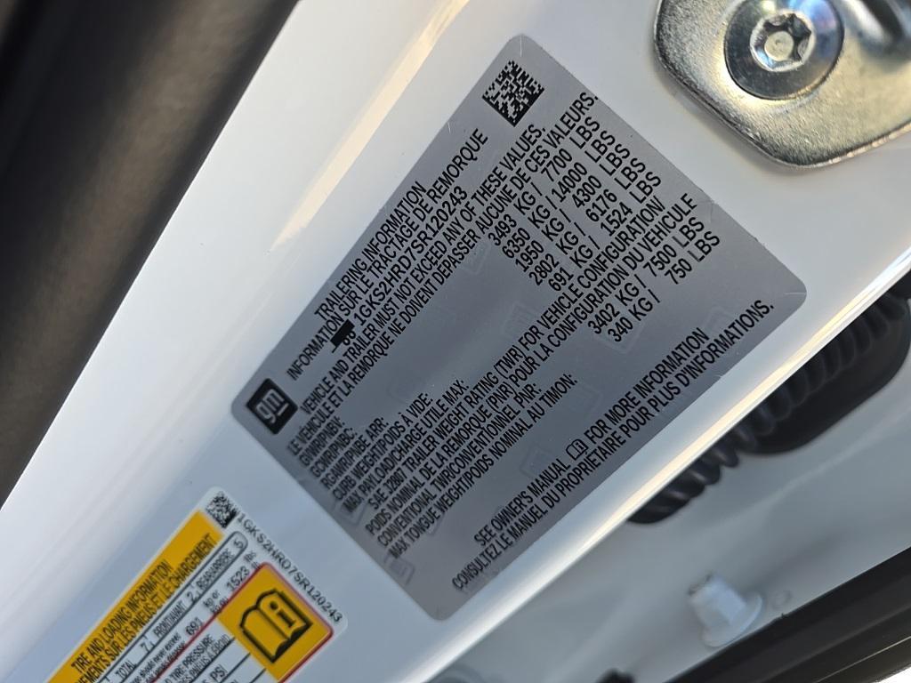 used 2025 GMC Yukon XL car, priced at $78,997