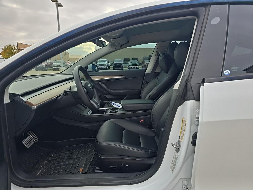 used 2023 Tesla Model 3 car, priced at $31,997