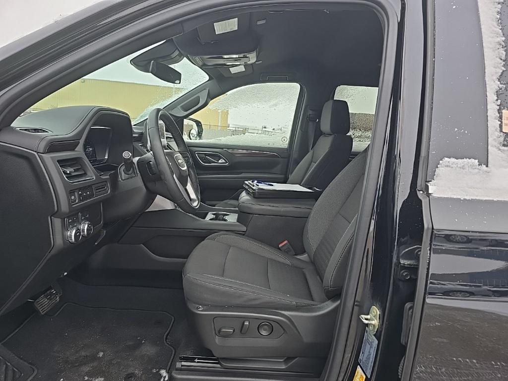 used 2023 GMC Yukon car, priced at $49,497