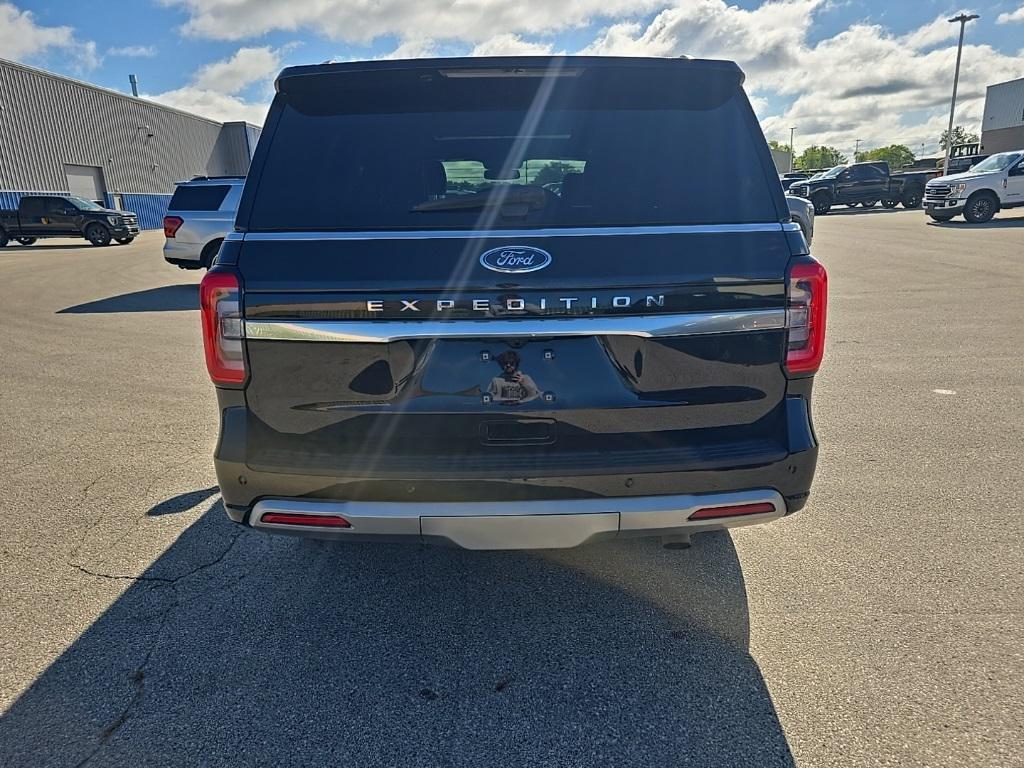 used 2024 Ford Expedition car, priced at $70,997