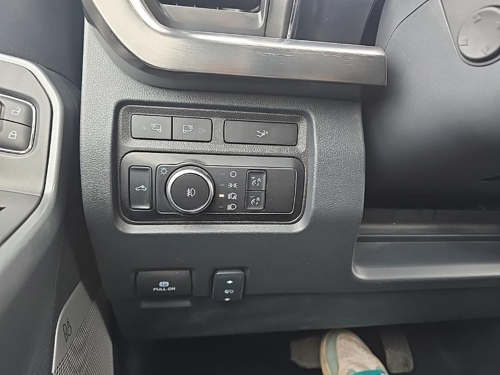 used 2024 Ford F-450 car, priced at $85,997
