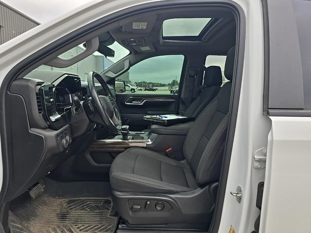used 2022 Chevrolet Silverado 1500 car, priced at $41,498