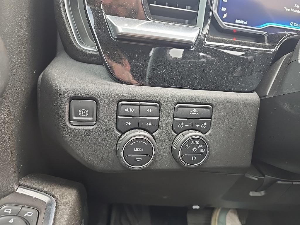 used 2022 Chevrolet Silverado 1500 car, priced at $41,498
