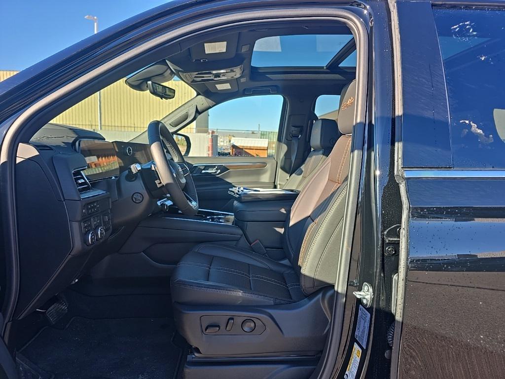 used 2025 Chevrolet Suburban car, priced at $87,997