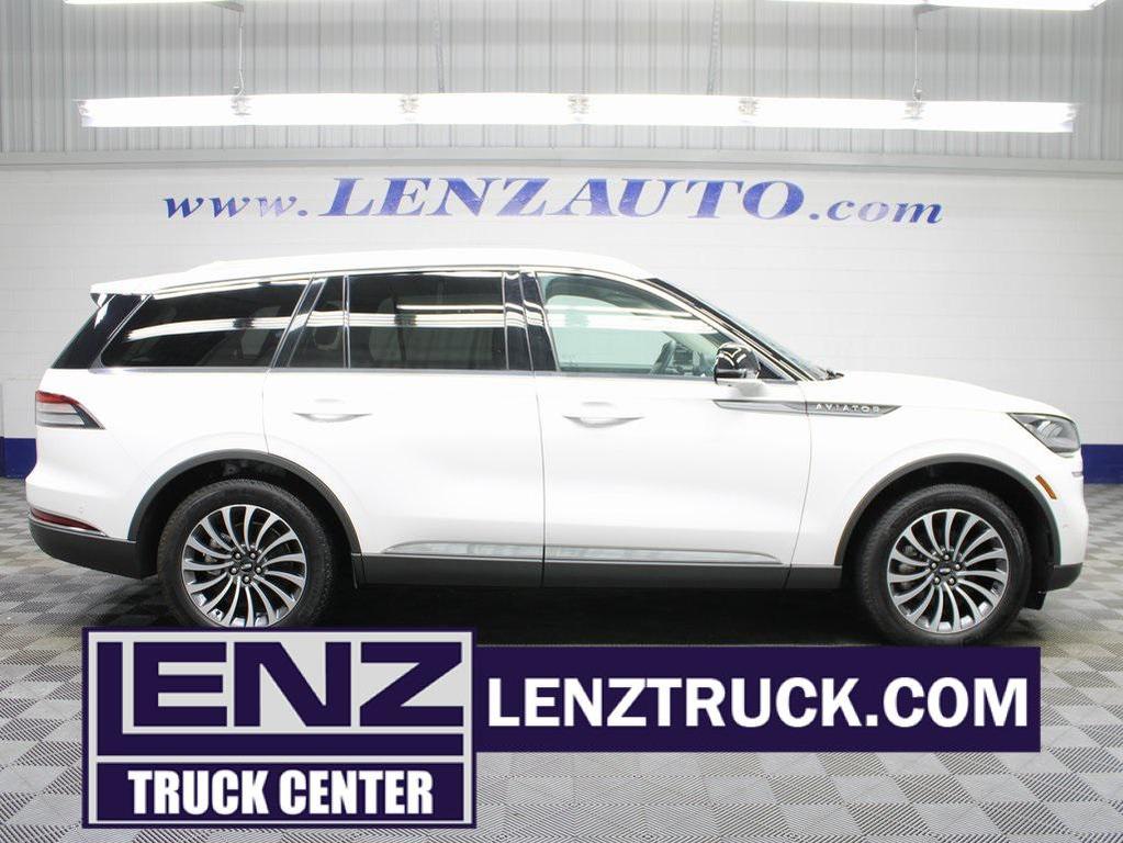 used 2024 Lincoln Aviator car, priced at $63,997