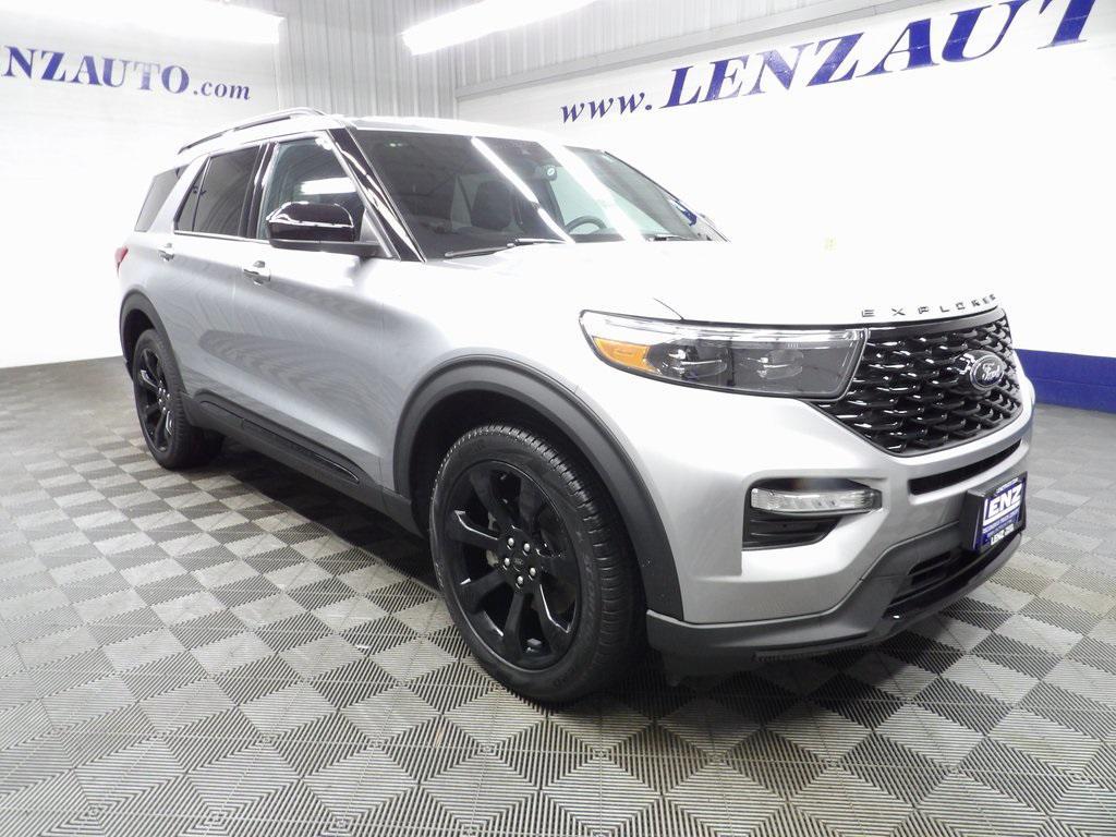 used 2024 Ford Explorer car, priced at $39,997
