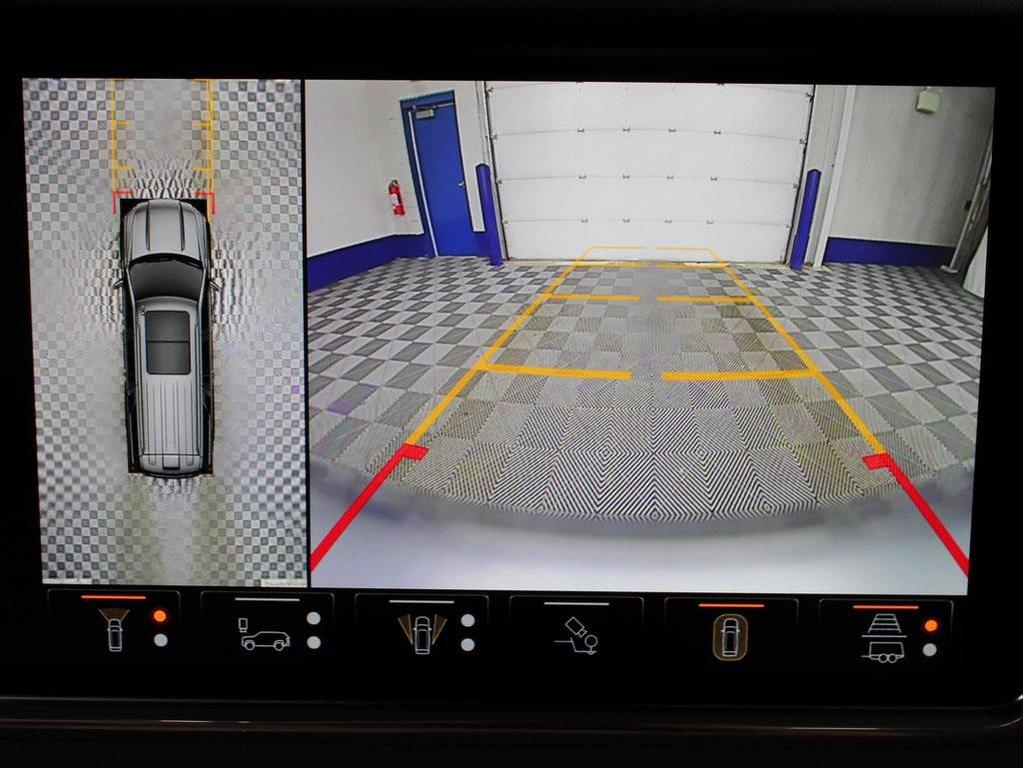 used 2024 GMC Yukon XL car, priced at $81,491