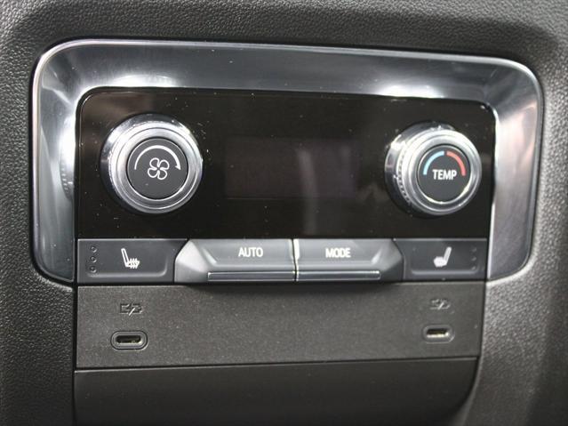 used 2025 GMC Yukon car, priced at $76,997