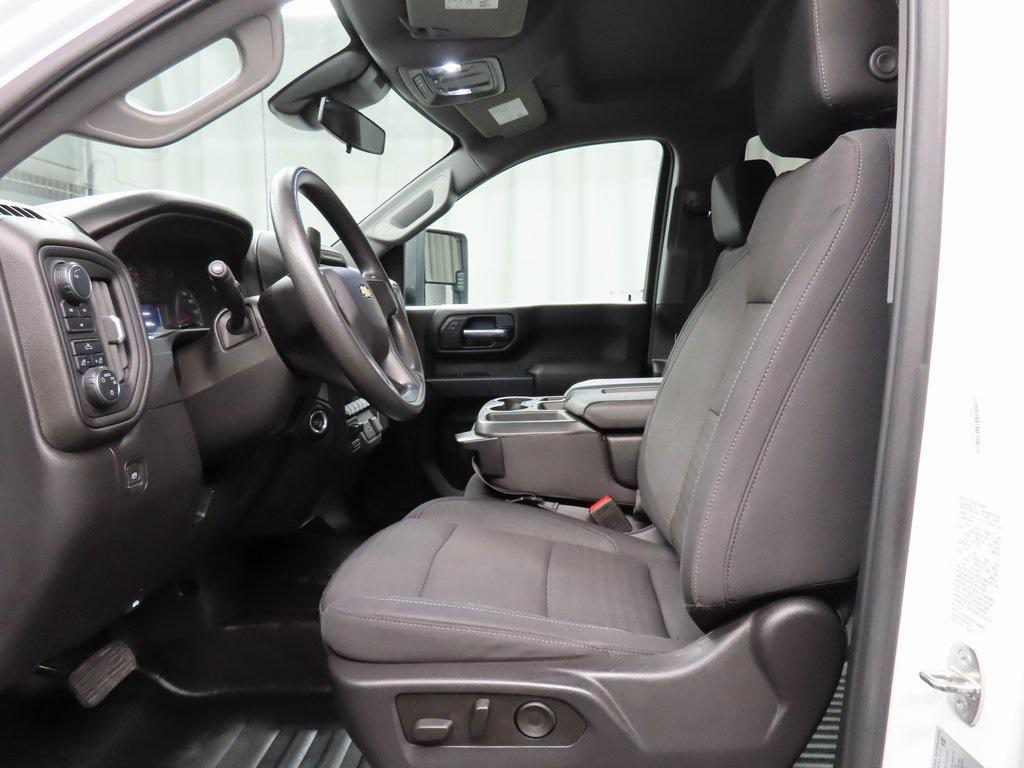used 2024 Chevrolet Silverado 3500 car, priced at $59,998