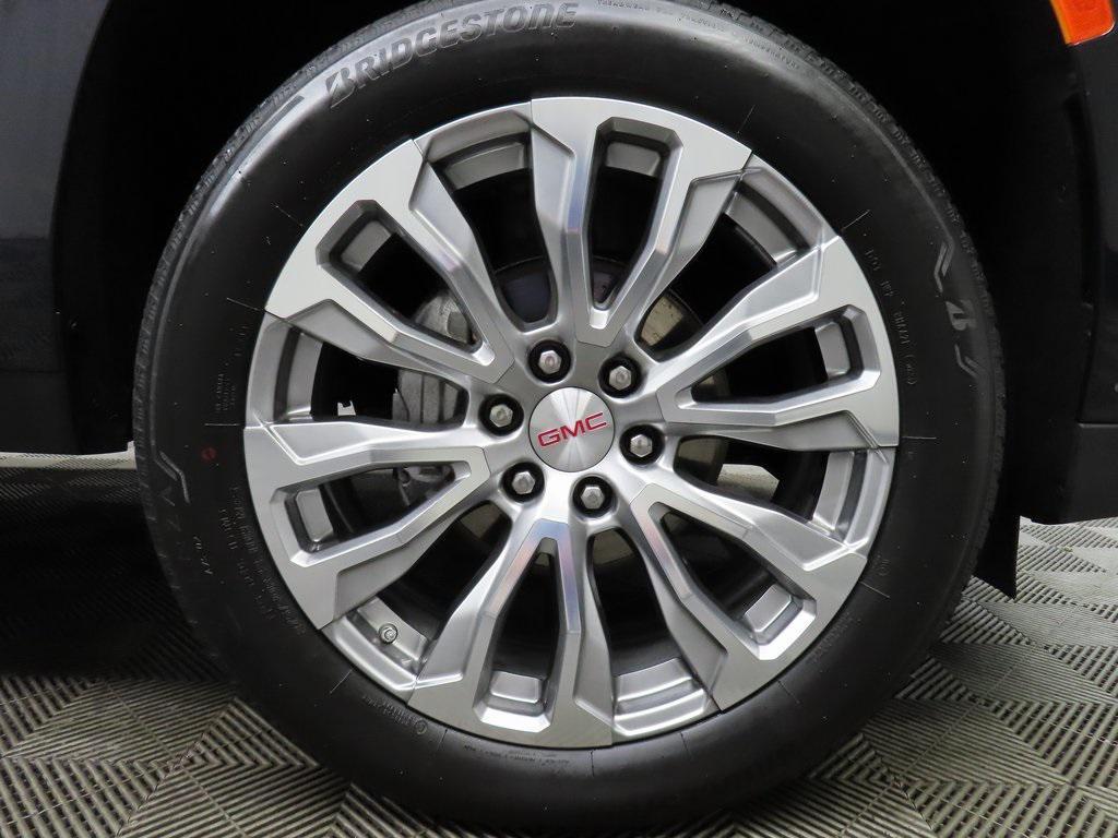 used 2024 GMC Yukon XL car, priced at $76,997