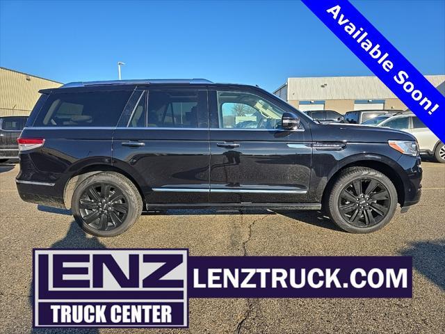 used 2023 Lincoln Navigator car, priced at $77,498