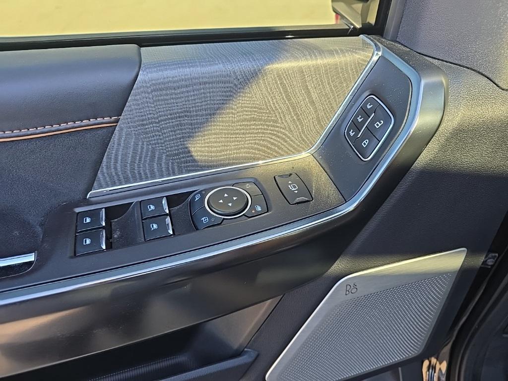 used 2024 Ford F-250 car, priced at $80,997