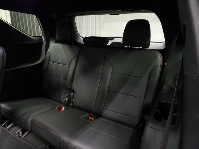 used 2024 Chevrolet Traverse car, priced at $54,997