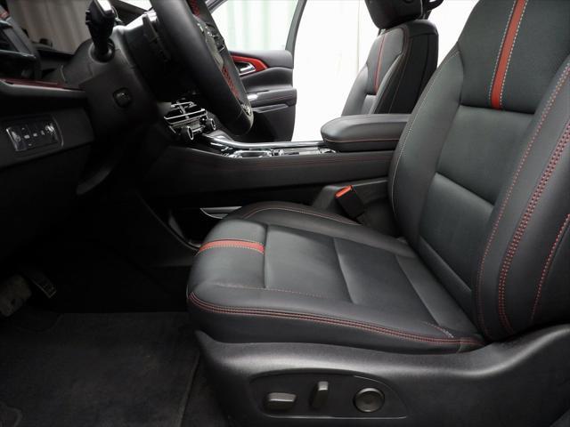 used 2024 Chevrolet Traverse car, priced at $54,997
