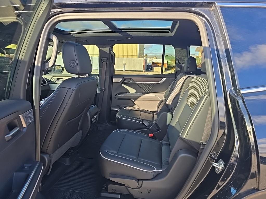 used 2025 GMC Acadia car, priced at $53,497