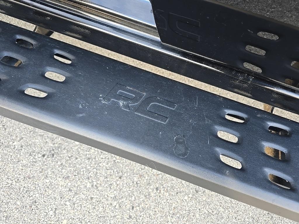 used 2022 GMC Sierra 1500 car, priced at $39,998