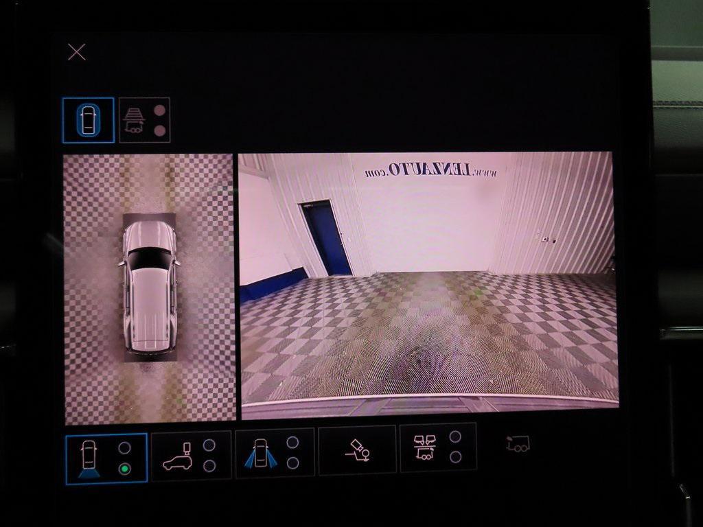 used 2025 GMC Yukon car, priced at $85,997