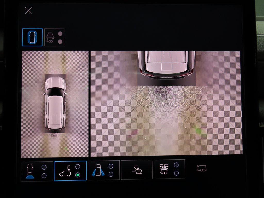 used 2025 GMC Yukon car, priced at $85,997