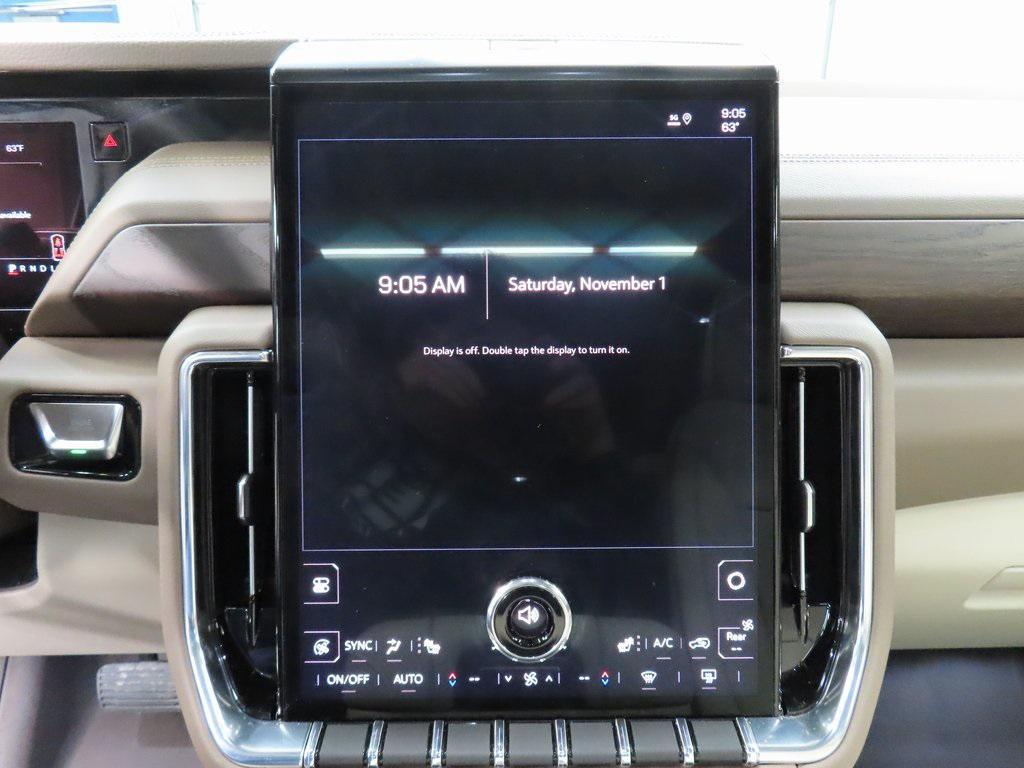 used 2025 GMC Yukon car, priced at $85,997