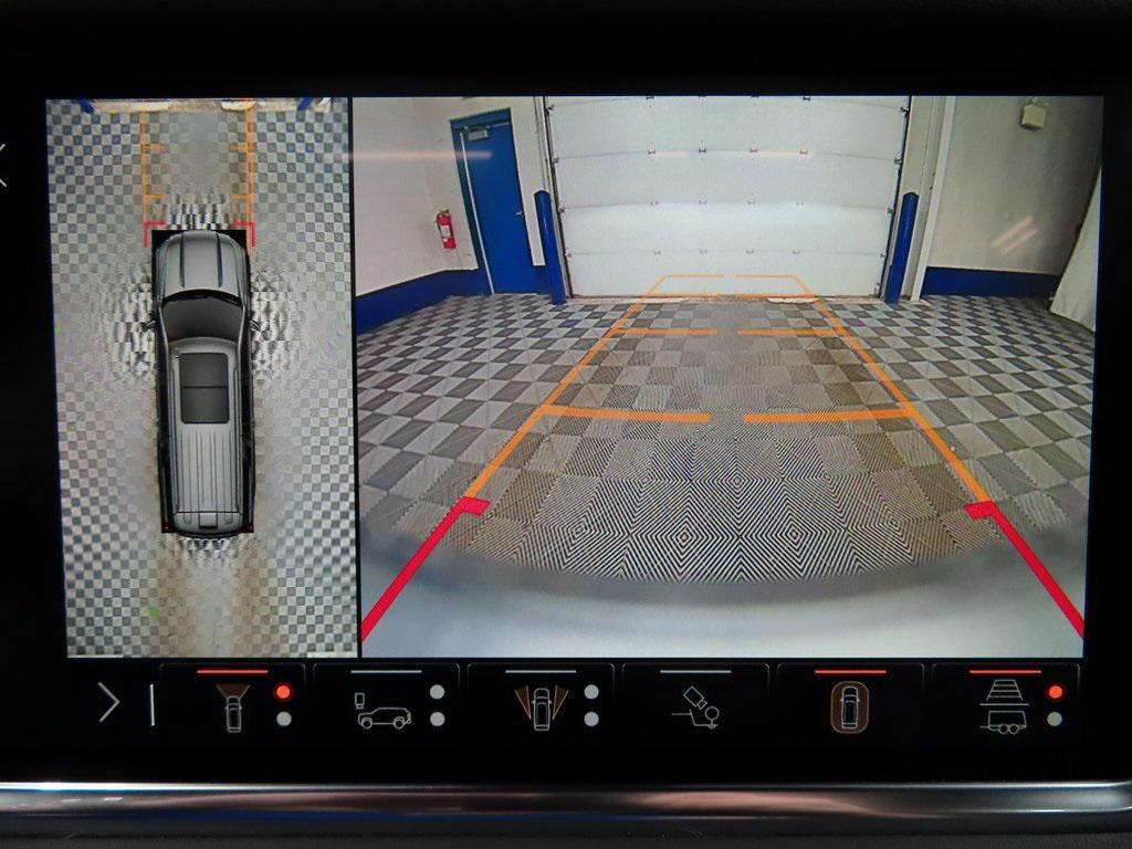 used 2023 GMC Yukon XL car, priced at $71,998