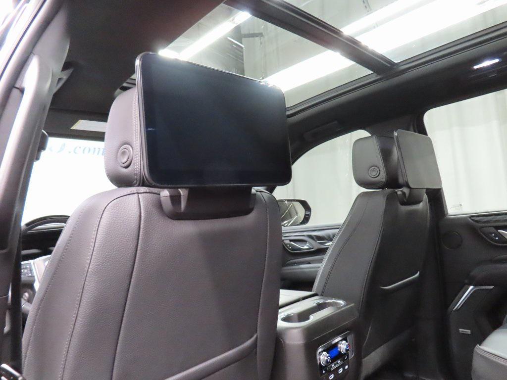 used 2023 GMC Yukon XL car, priced at $71,998