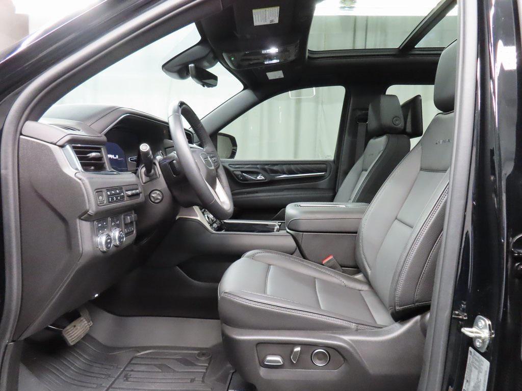 used 2023 GMC Yukon XL car, priced at $71,998