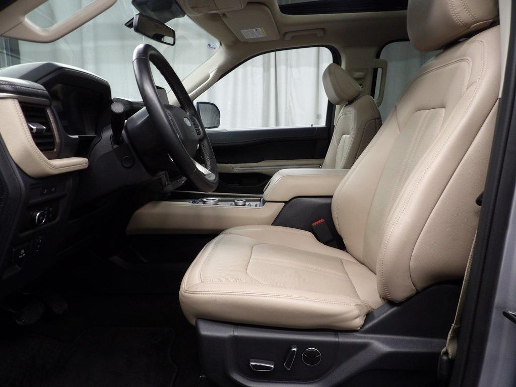 used 2023 Ford Expedition car, priced at $62,498