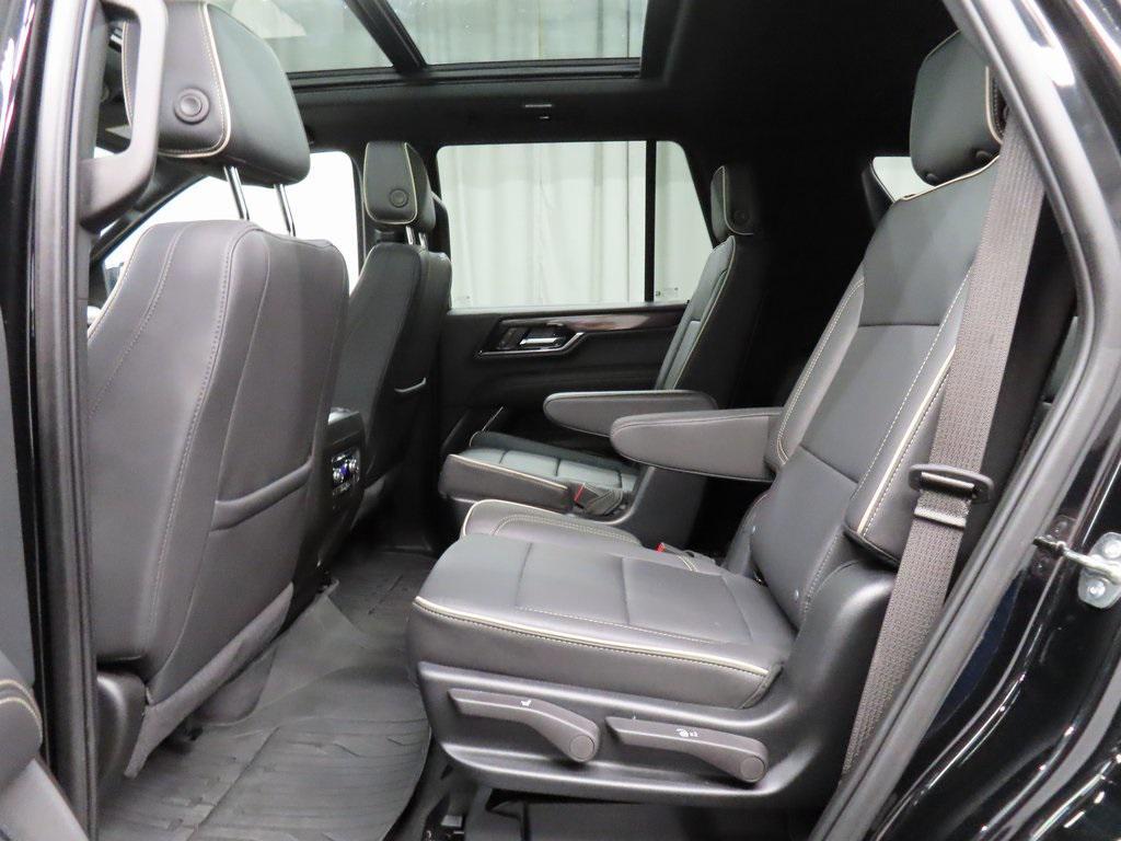used 2025 GMC Yukon car, priced at $70,497