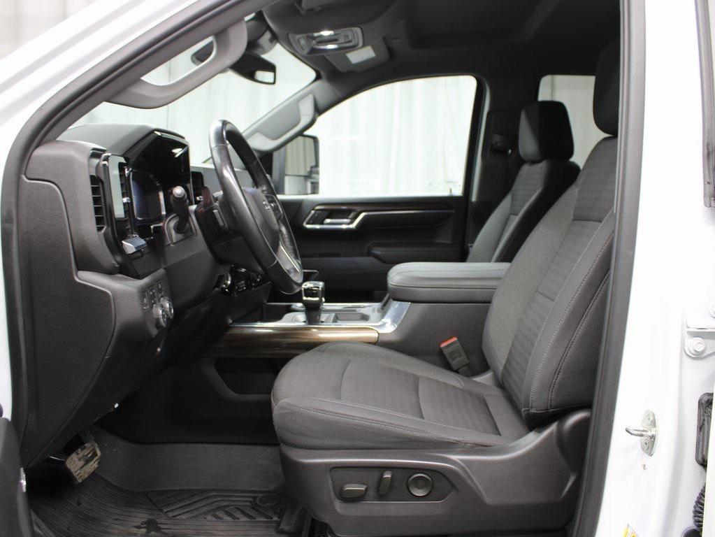 used 2024 Chevrolet Silverado 1500 car, priced at $44,998