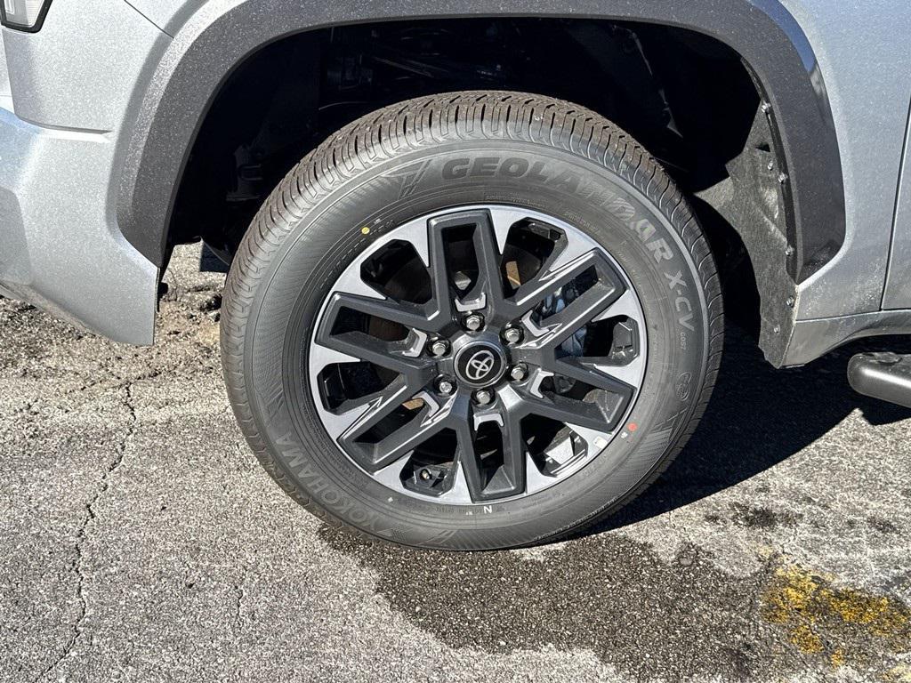 new 2025 Toyota Tundra Hybrid car, priced at $65,977