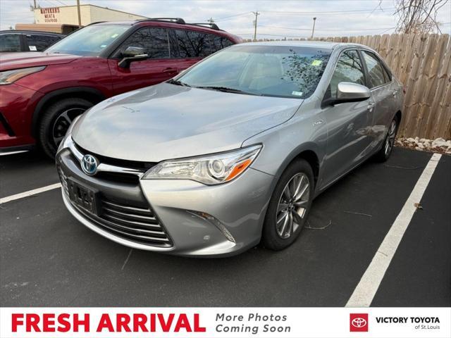 used 2016 Toyota Camry Hybrid car, priced at $18,000