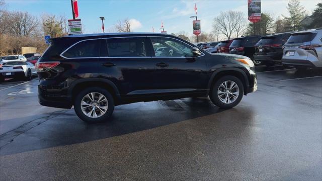 used 2014 Toyota Highlander car, priced at $15,500