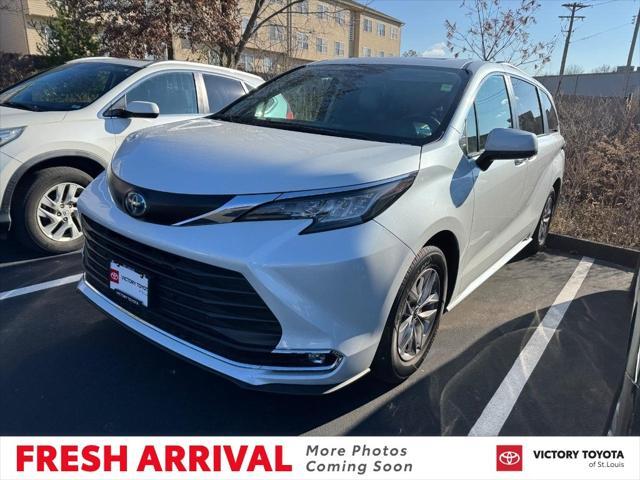 used 2022 Toyota Sienna car, priced at $47,000