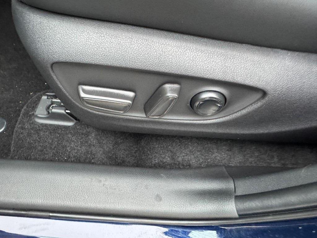 new 2025 Toyota RAV4 car, priced at $42,728