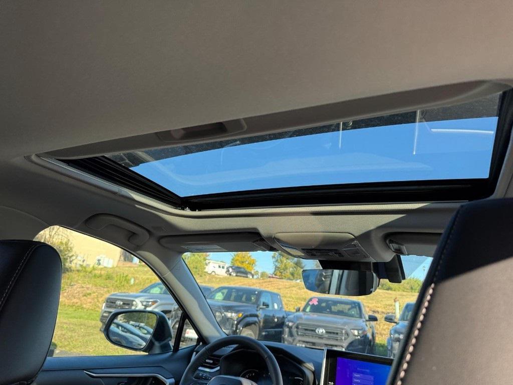 new 2025 Toyota RAV4 car, priced at $39,313