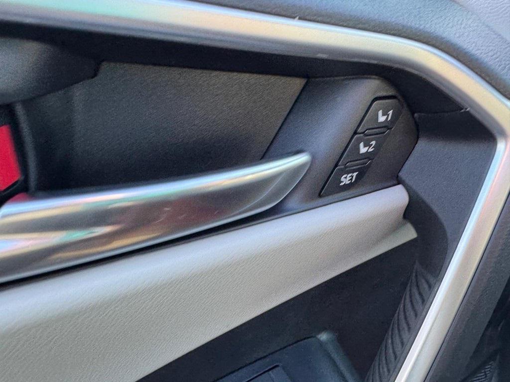 new 2025 Toyota RAV4 car, priced at $40,968