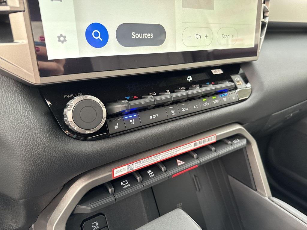 new 2025 Toyota Tundra Hybrid car, priced at $65,888