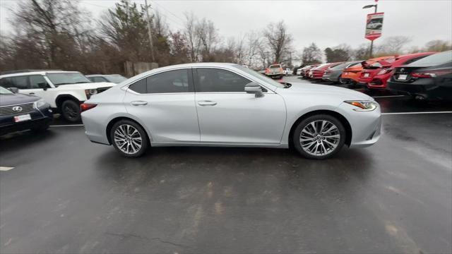 used 2021 Lexus ES 350 car, priced at $32,000