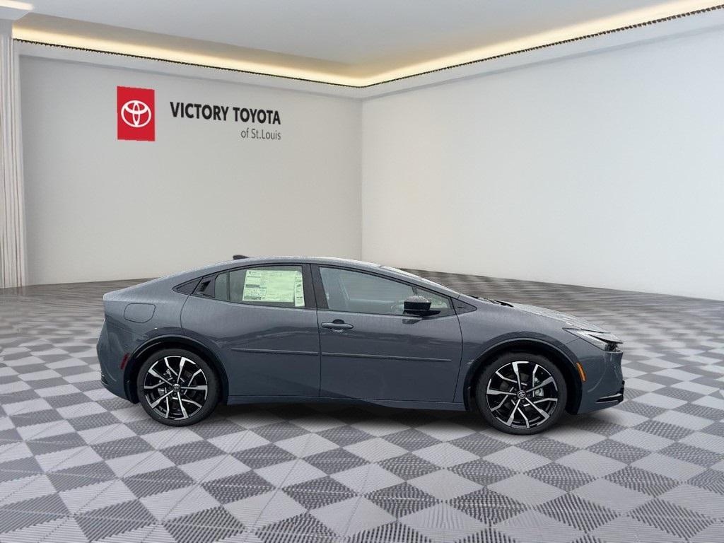 new 2026 Toyota Prius Plug-In Hybrid car, priced at $44,289