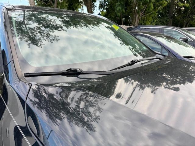 used 2019 Toyota Highlander car, priced at $24,059