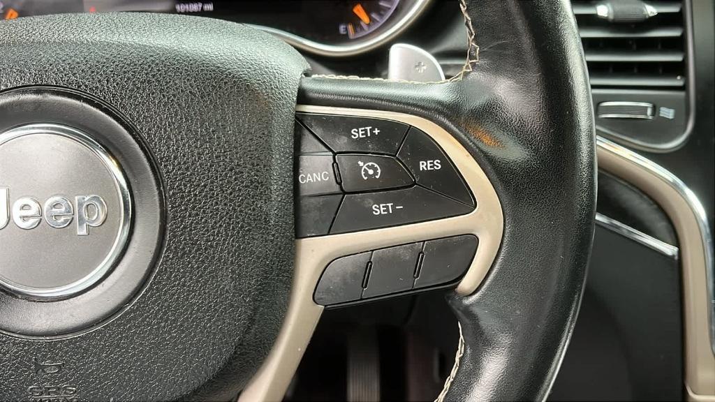 used 2016 Jeep Grand Cherokee car, priced at $12,484