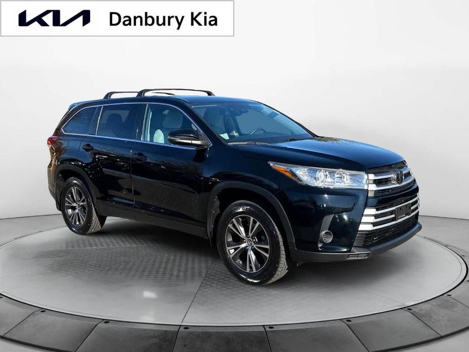 used 2019 Toyota Highlander car, priced at $26,691