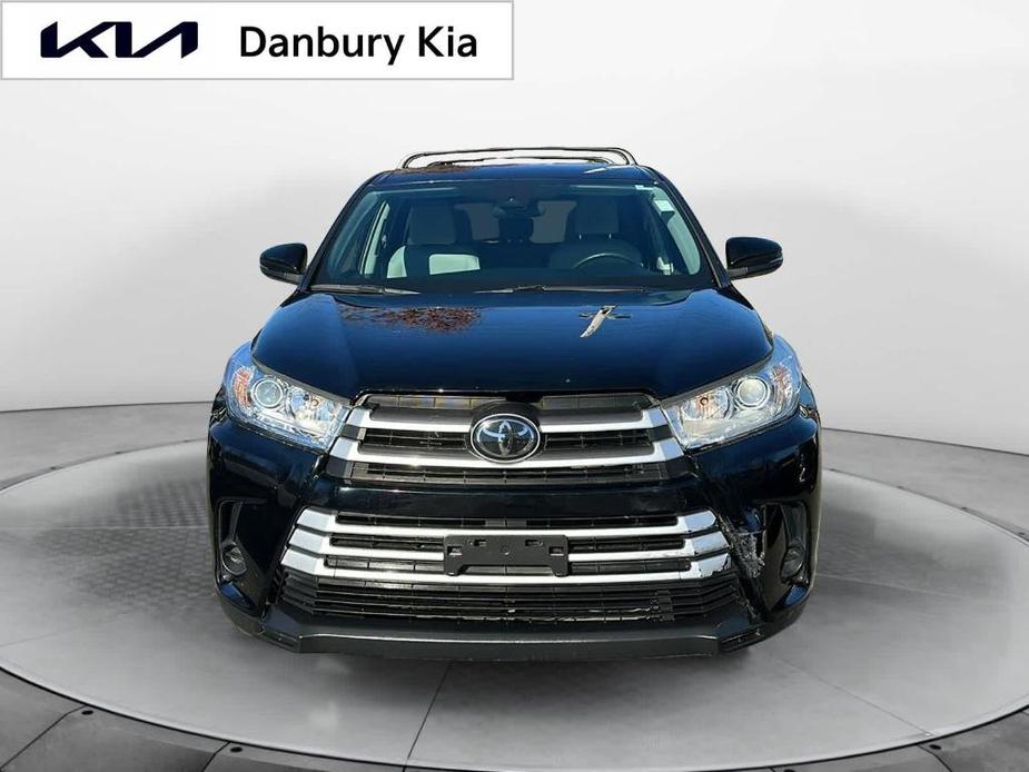 used 2019 Toyota Highlander car, priced at $22,658